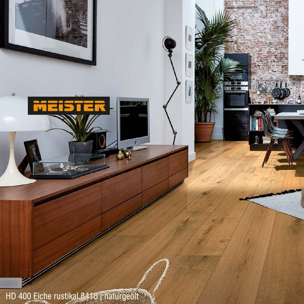 Ambientebild Meister Linduraboden  - modernes Wohnzimmer mit Holzboden